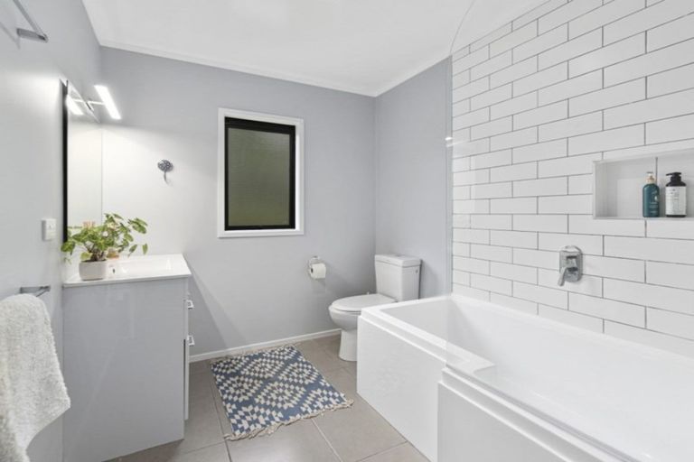 Photo of property in 181 Govan Wilson Road, Whangaripo, Warkworth, 0985