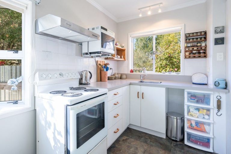 Photo of property in 16 Baldwin Road, Tasman, Upper Moutere, 7173