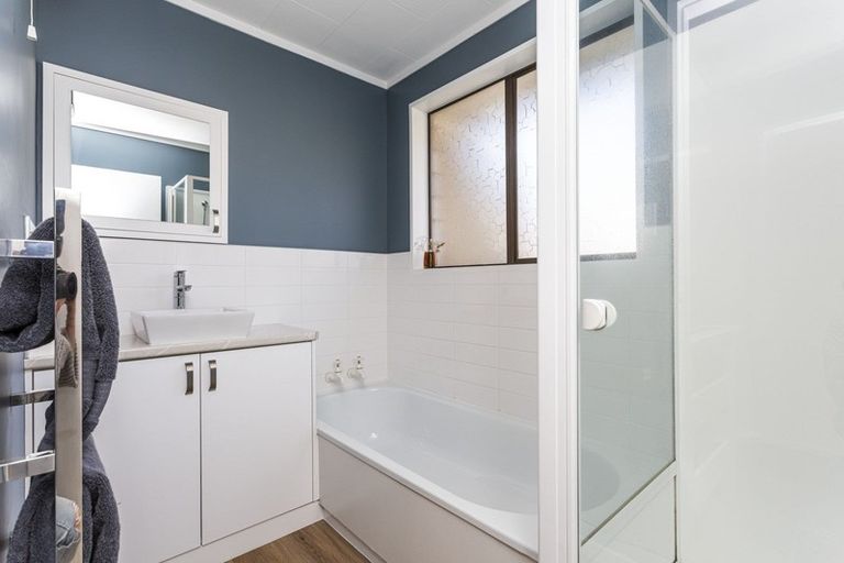 Photo of property in 33 Gebbie Street, Kinmont Park, Mosgiel, 9024