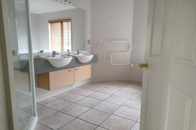 Photo of property in 68a Trafford Street, Harewood, Christchurch, 8051