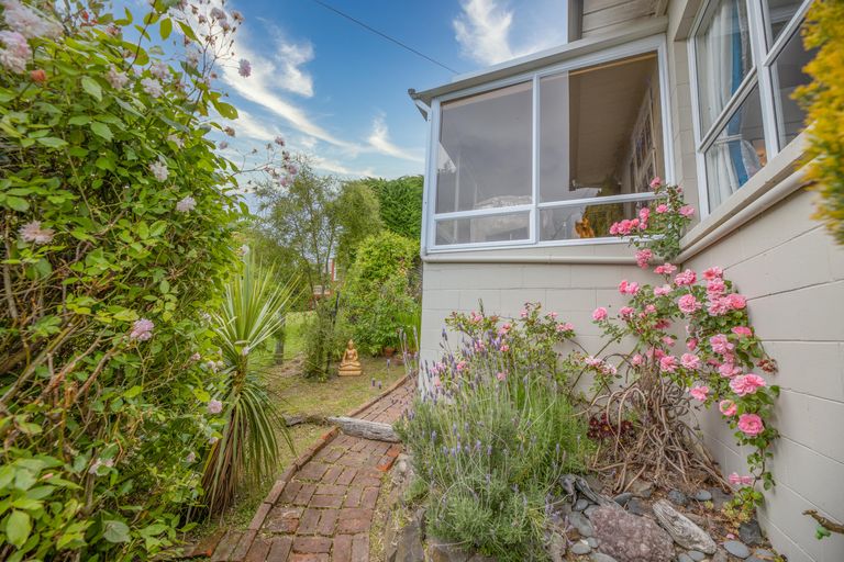 Photo of property in 6b Marine Drive, Diamond Harbour, 8972