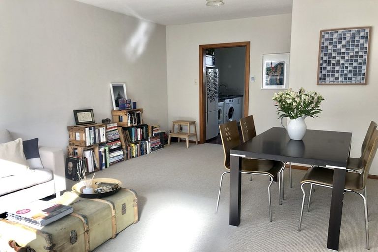 Photo of property in 3/6 Kinloch Street, St Albans, Christchurch, 8014