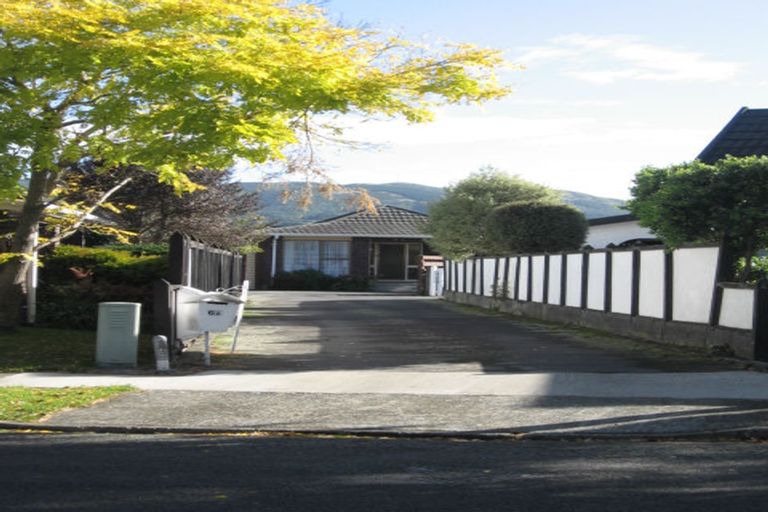 Photo of property in 8 Mcenroe Grove, Naenae, Lower Hutt, 5011