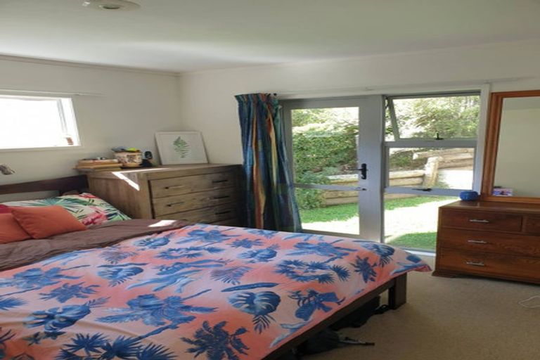 Photo of property in 1/84 Stredwick Drive, Torbay, Auckland, 0630