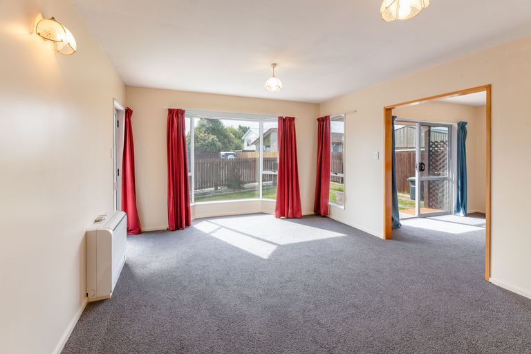 Photo of property in 1/99 Bayswater Crescent, Bromley, Christchurch, 8062