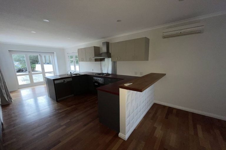 Photo of property in 32 Prospect Terrace, Johnsonville, Wellington, 6037