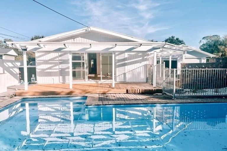 Photo of property in 13 Puriri Road, Whenuapai, Auckland, 0618