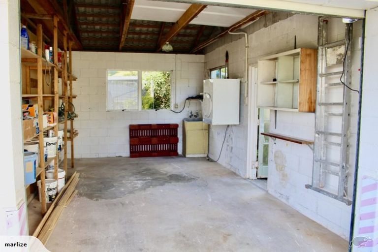 Photo of property in 2/561 Beach Road, Murrays Bay, Auckland, 0630