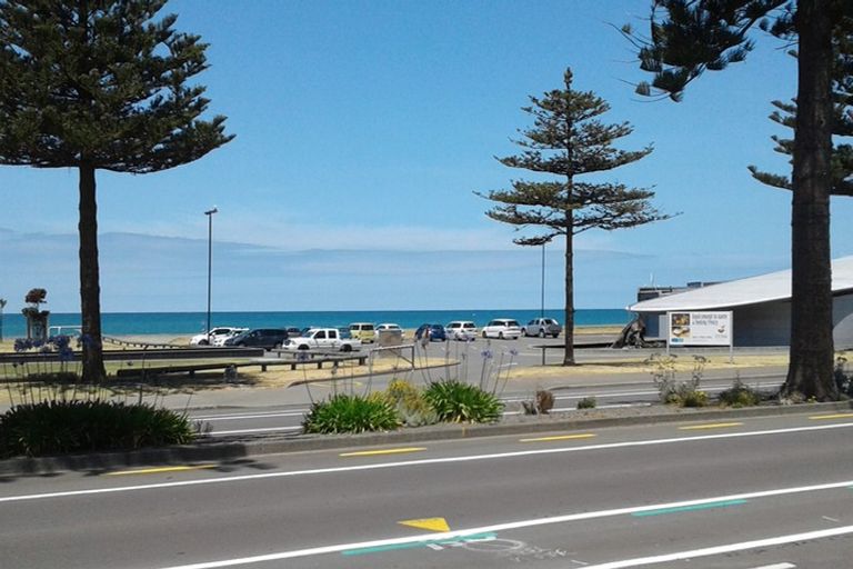 Photo of property in 455 Marine Parade, Napier South, Napier, 4110