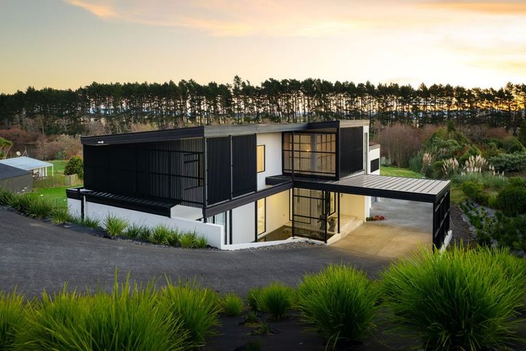 Photo of property in 2221 River Road, Horsham Downs, Hamilton, 3281