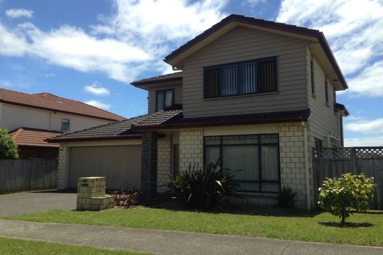 Photo of property in 10 Premwood Road, Flat Bush, Auckland, 2016