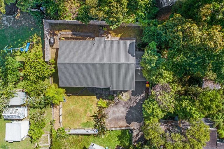 Photo of property in 1/6 Nielsen Place, Massey, Auckland, 0614