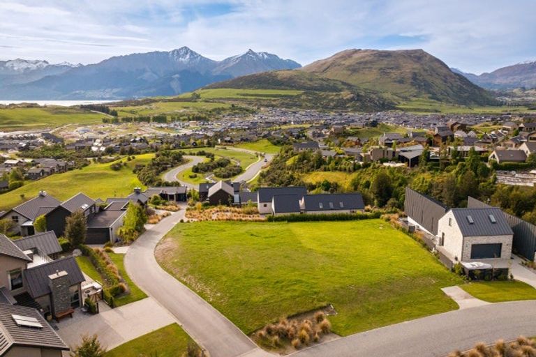 Photo of property in 2 Afton Lane, Jacks Point, Queenstown, 9371