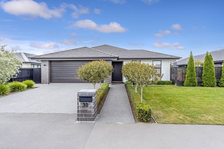 Photo of property in 30 Katrine Drive, Marshland, Christchurch, 8083