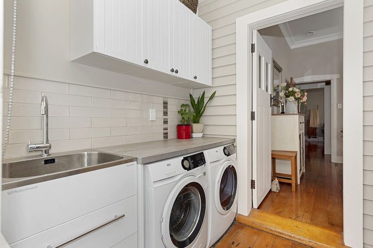 Photo of property in 3 Whyte Street, Hamilton East, Hamilton, 3216