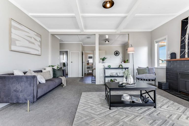 Photo of property in 14a Baverstock Road, Nawton, Hamilton, 3200