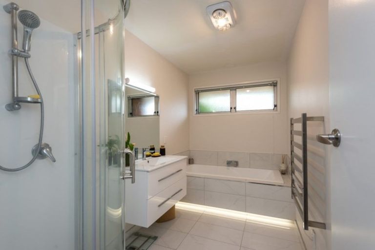 Photo of property in 81b Halton Street, Strowan, Christchurch, 8052