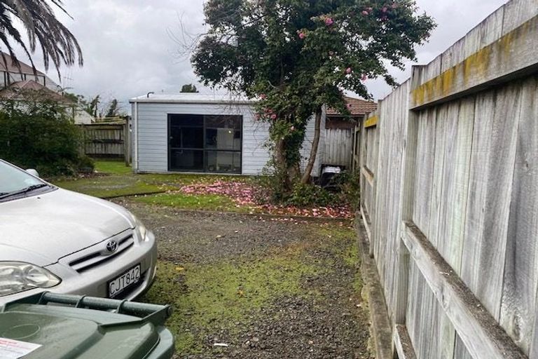 Photo of property in 93 Tremaine Avenue, Westbrook, Palmerston North, 4412