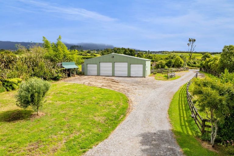 Photo of property in 40 Maunga Heights, Hurworth, New Plymouth, 4371