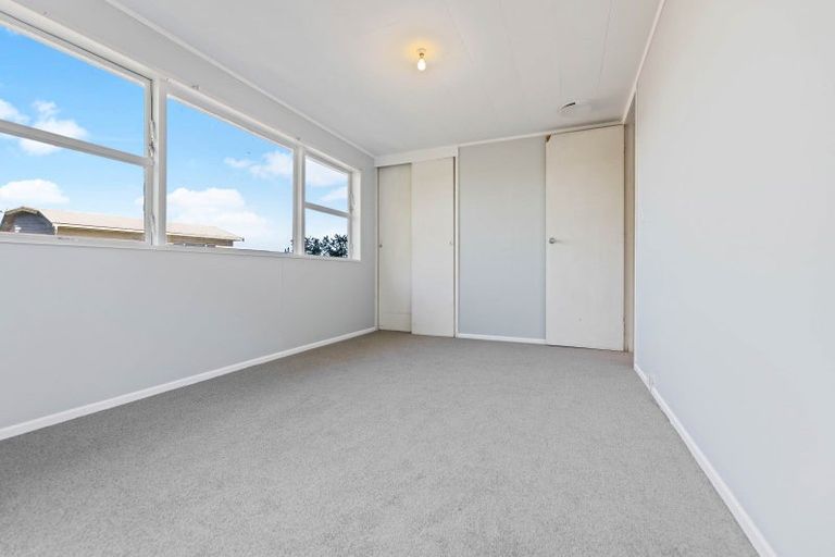 Photo of property in 13 Beachman Grove, Hilltop, Taupo, 3330