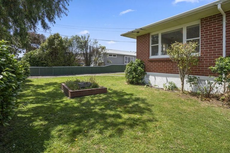Photo of property in 210 Taita Drive, Avalon, Lower Hutt, 5011