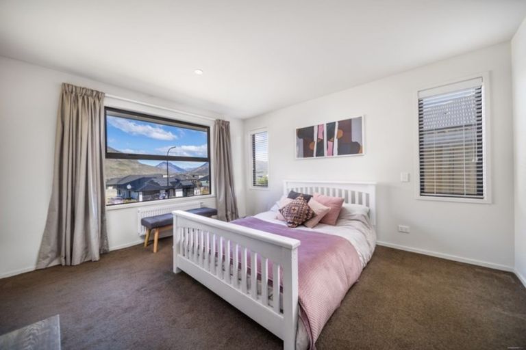 Photo of property in 11 Oxfordshire Avenue, Lower Shotover, Queenstown, 9304
