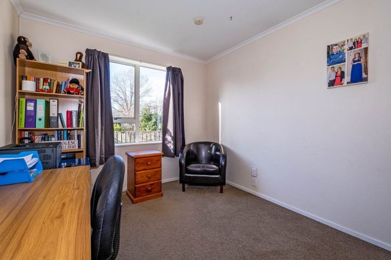 Photo of property in 30 Tancred Street, Geraldine, 7930
