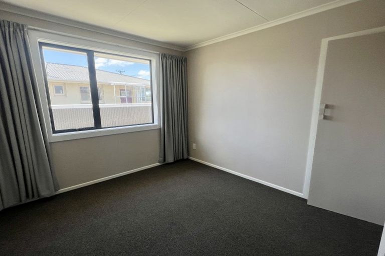 Photo of property in 96 Edinburgh Crescent, Waikiwi, Invercargill, 9810
