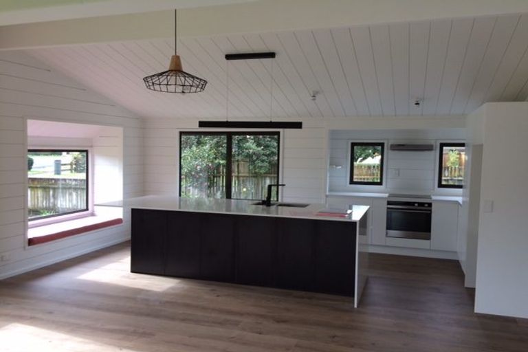 Photo of property in 11 Hyde Road, Clevedon, Papakura, 2582