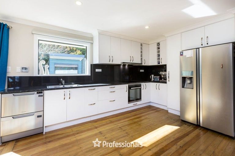 Photo of property in 45 Gillespies Road, Birchville, Upper Hutt, 5018