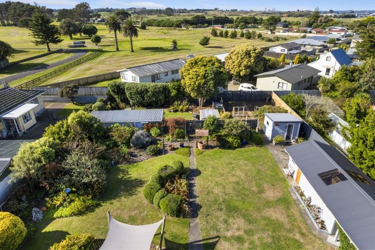 Photo of property in 244 Cornfoot Street, Castlecliff, Whanganui, 4501