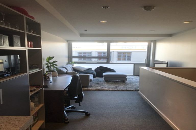 Photo of property in Monument Apartments, 2h/245 Wakefield Street, Te Aro, Wellington, 6011