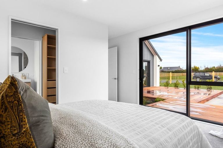 Photo of property in 1 Greig Crescent, Amberley, 7481