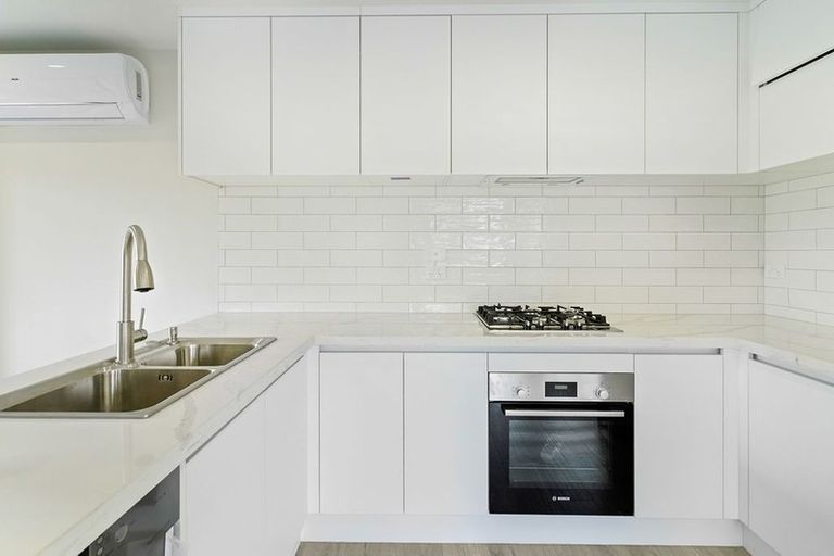 Photo of property in 1/8 Knight Avenue, Mount Albert, Auckland, 1025