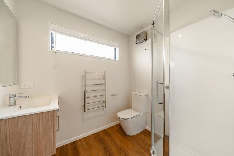 Photo of property in 2/26 Fitzherbert Road, Wainuiomata, Lower Hutt, 5014