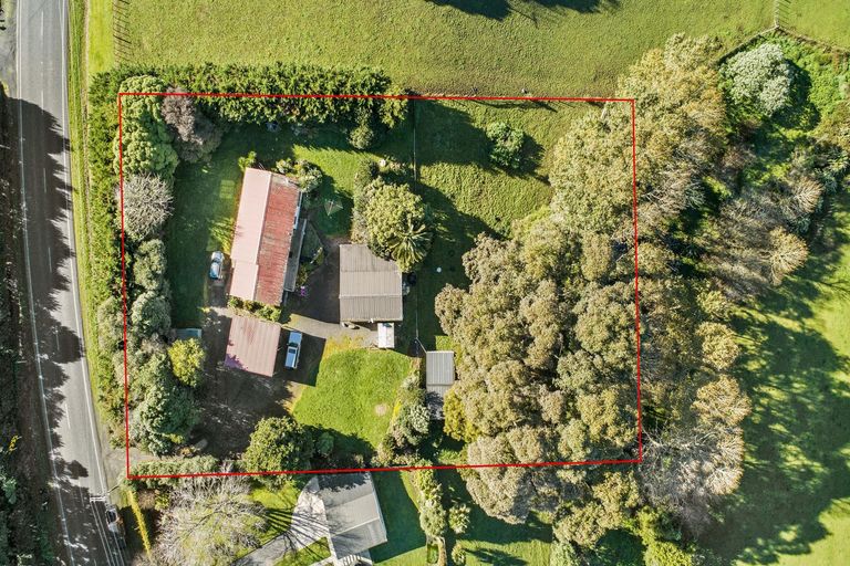 Photo of property in 28 Whangarata Road, Tuakau, 2121