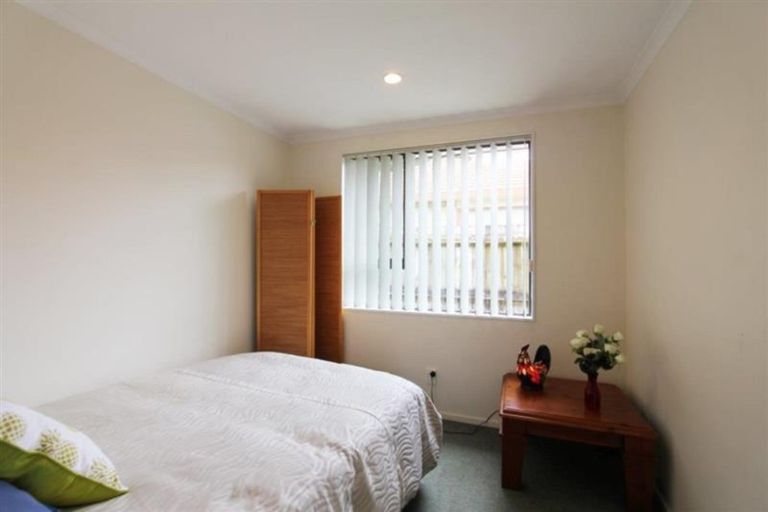 Photo of property in 4 Wairere Road, The Gardens, Auckland, 2105