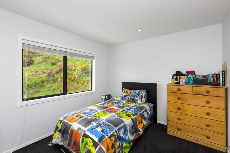 Photo of property in 125 Riverstone Drive, Riverstone Terraces, Upper Hutt, 5018