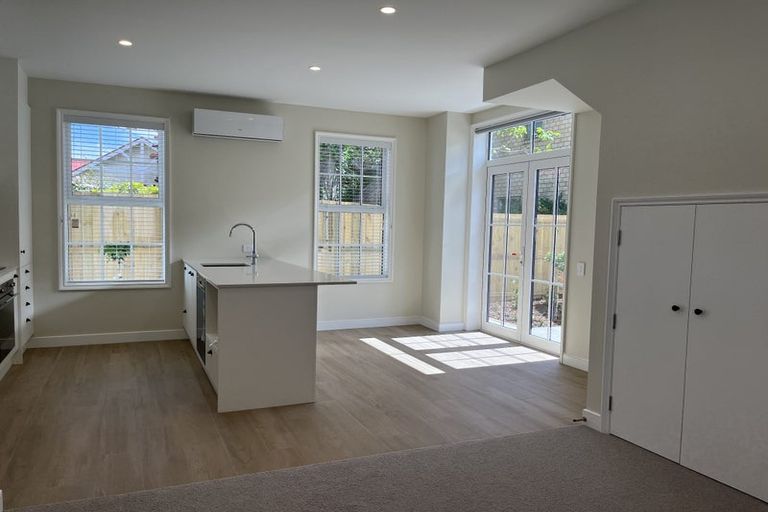 Photo of property in 4/17 Bishop Street, St Albans, Christchurch, 8014