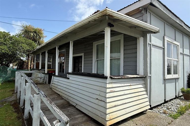 Photo of property in 22 Blake Street, Blaketown, Greymouth, 7805