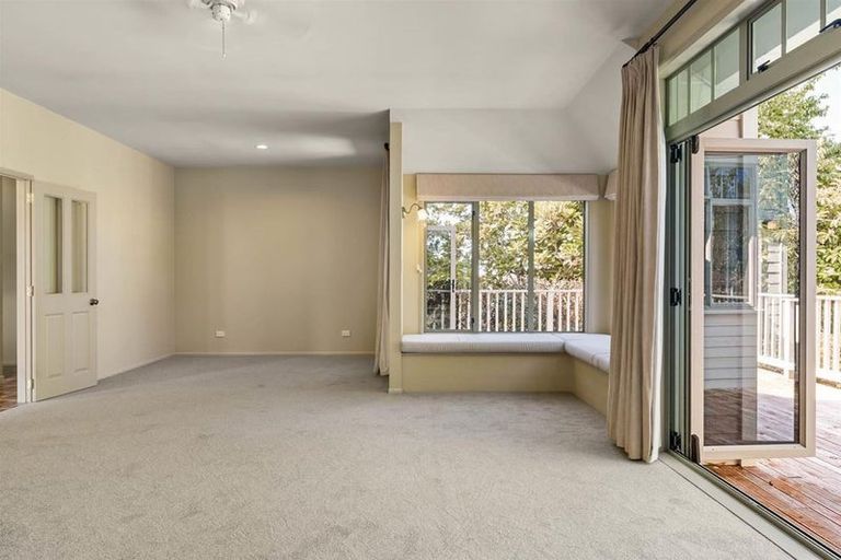 Photo of property in 111 Kaitemako Road, Welcome Bay, Tauranga, 3112