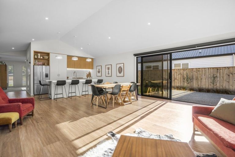 Photo of property in 30 Orchard Road, Greytown, 5712