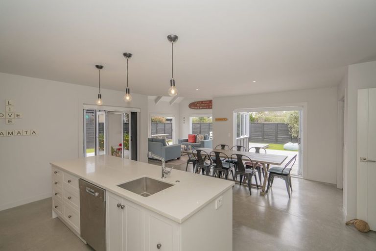 Photo of property in 105 Given Avenue, Whangamata, 3620