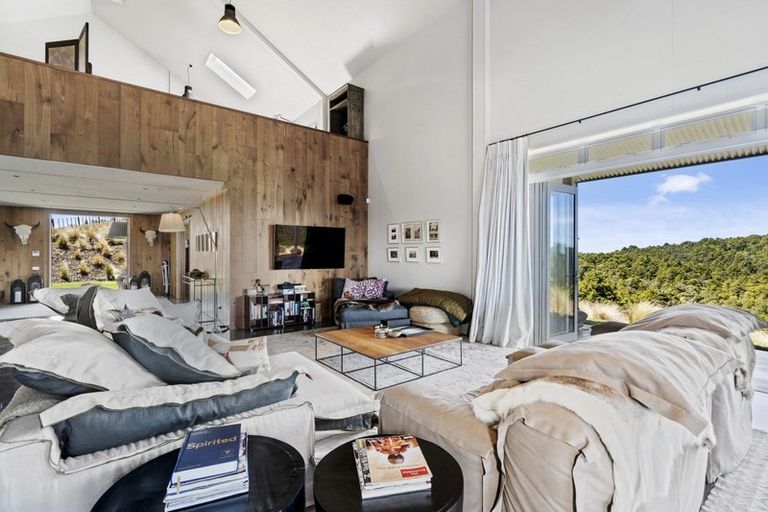 Photo of property in 110 Sandy Bay Farms Road, Matapouri, Whangarei, 0173