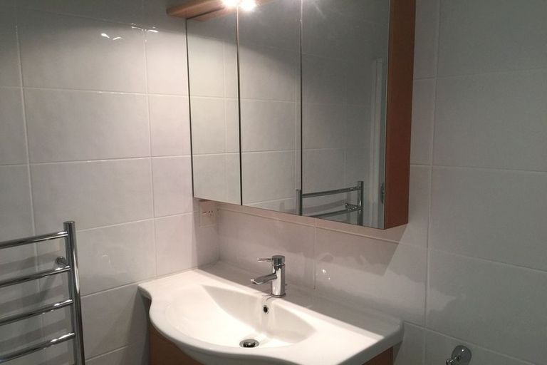 Photo of property in 24/4u Seaview Road, Paraparaumu Beach, Paraparaumu, 5032