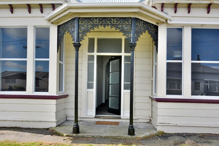 Photo of property in 17 Wesley Street, South Dunedin, Dunedin, 9012