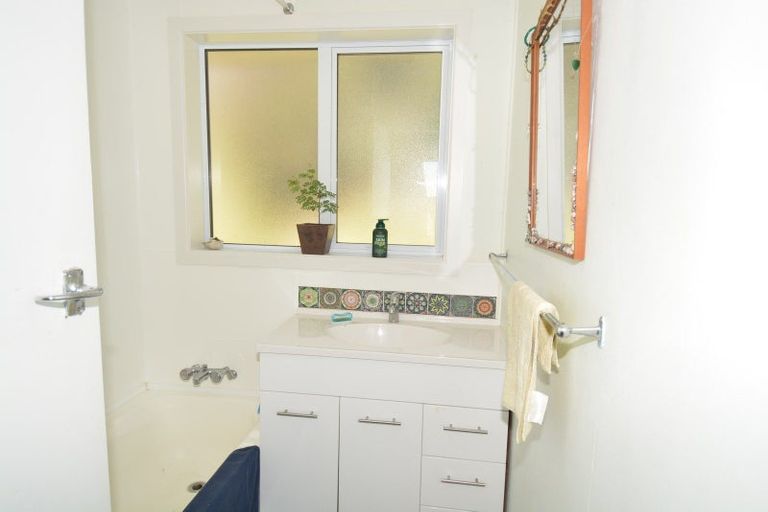 Photo of property in 10 Elizabeth Street, Bluff, 9814