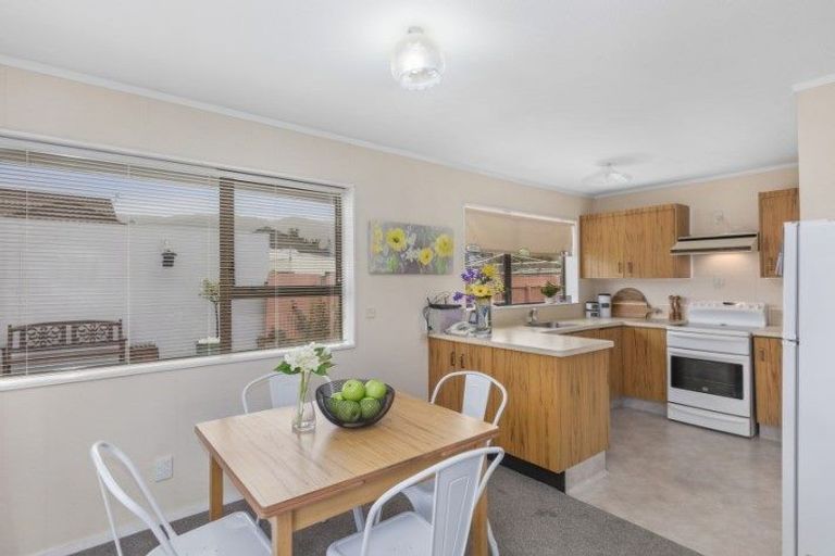 Photo of property in 3/18 Cressy Street, Waterloo, Lower Hutt, 5011