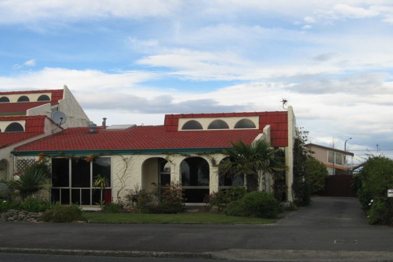 Photo of property in 26 Charles Street, Westshore, Napier, 4110