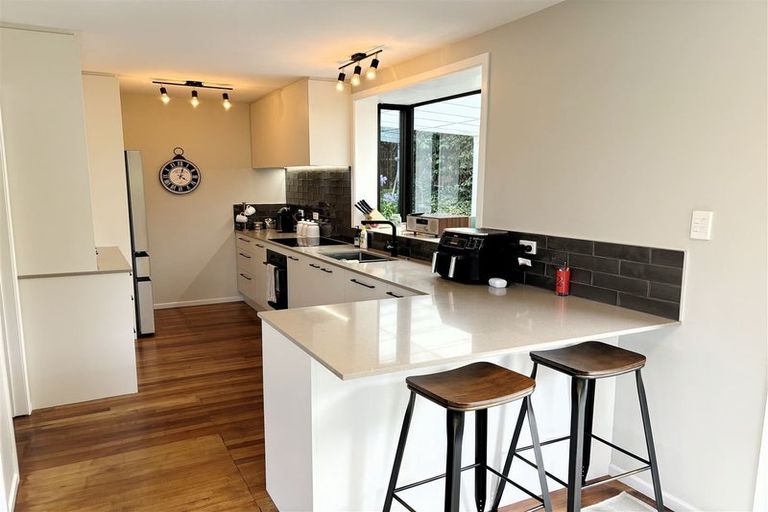 Photo of property in 76 Mount Pleasant Road, Mount Pleasant, Christchurch, 8081